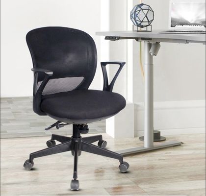 Base e braccioli spessiti per un comfort ottimale 2024 Executive Black Swivel Chair