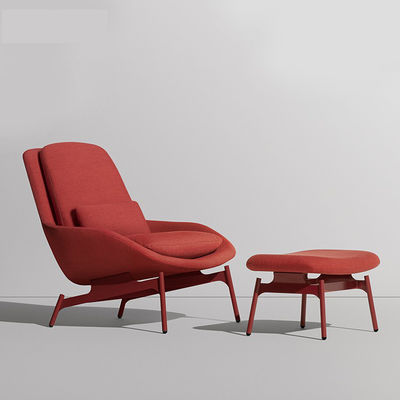 Moderna poltrona semplice per un solo divano La sedia a sdraio perfetta per la zona di relax del tuo bar