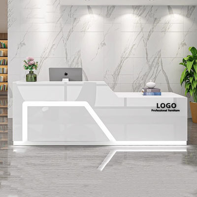 Salone Reception Desk Mall Shop Display Contatore Pedestal Per OEM ODM Scenari di utilizzo