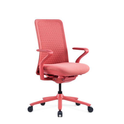 Poltrona da ufficio progettazione ergonomica per comodo schienale sedentario e girante PC Gaming