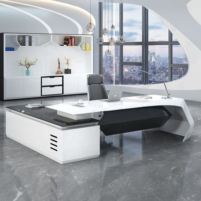 Gran tavolo in lacca personalizzabile Perfetto per manager e supervisori in ufficio