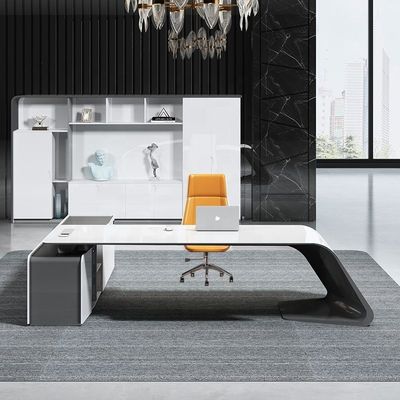 Modern Office Workstation Fruniture L Shape Executive Boss Desk con armadietto laterale