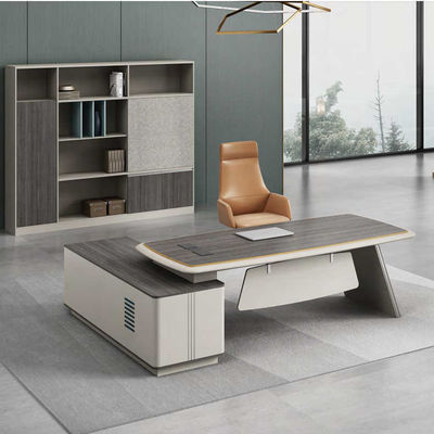 Ultimo design moderno Altezza regolabile in forma di L scrivania per giochi e lavoro in ufficio