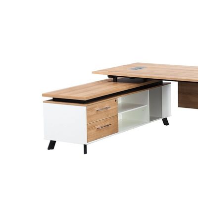 Giugno 2023 Modern Furniture Manager Desk per Office Building Executive Workstation