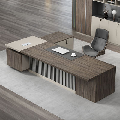 Disegno di mobili da ufficio estensibile Tavolo da ufficio in legno per il capo CEO e manager