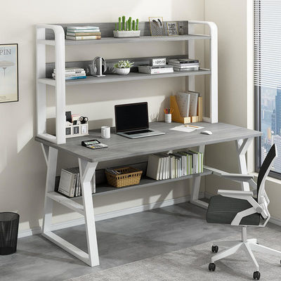 Tavolo per computer in legno per giocare o lavorare in altre stanze moderno e minimalista