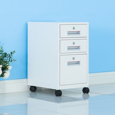 Appartamento per l'archiviazione con serratura e tre cassetti mobili