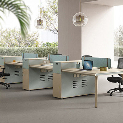 Scrivanie e sedie personalizzabili Combinazione per quattro persone Office Workstation