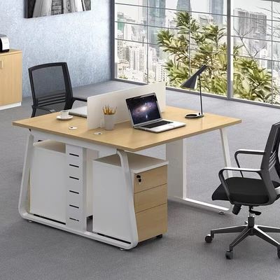 Modern Simple 4-6 Persone Staff Position Combination Desk per ufficio aziendale personalizzabile
