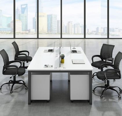 Colore personalizzabile Moderno in legno solido Scrivania multipersonale con mobili per armadietti