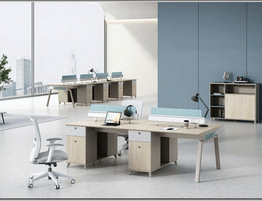 PANEL Legno stile moderno ufficio per quattro persone combinazione di scrivania e sedia per postazione di lavoro