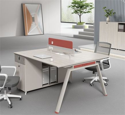 PANEL Legno stile moderno ufficio per quattro persone combinazione di scrivania e sedia per postazione di lavoro