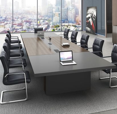 Tavoli e sedie da conferenza convertibili: l'aggiunta perfetta ai mobili del vostro ufficio