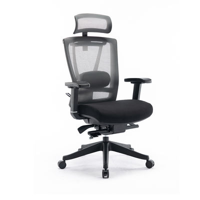 Moderna sedia da ufficio girante blu e nera per postazioni di lavoro ergonomiche