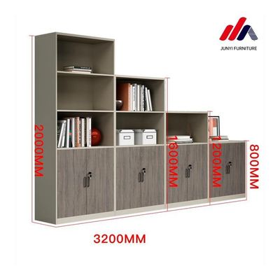 E1 Archivio per ufficio in melamina Archivio per ufficio con porte e scaffali